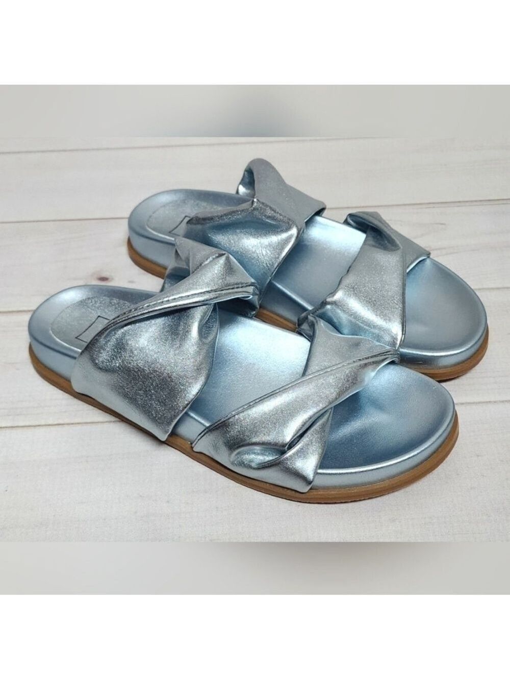 Shu Shop Cayena Light Blue Metallic Double Twist Band Slides Size 6.5 New In Box